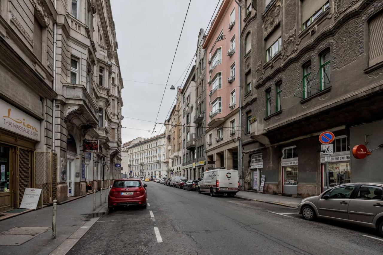 Downtown Charm In Budapest Exterior photo
